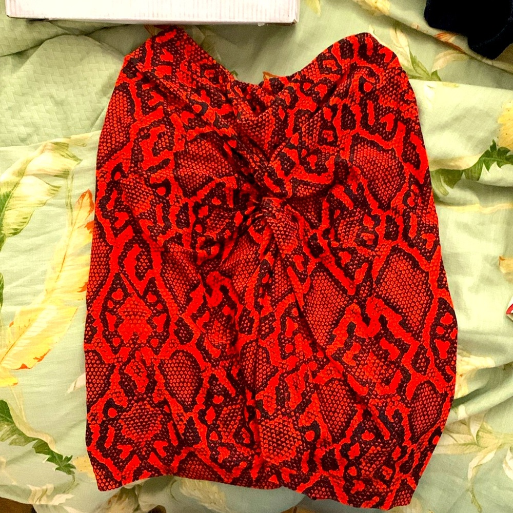Lici fit venom shorts size M/L